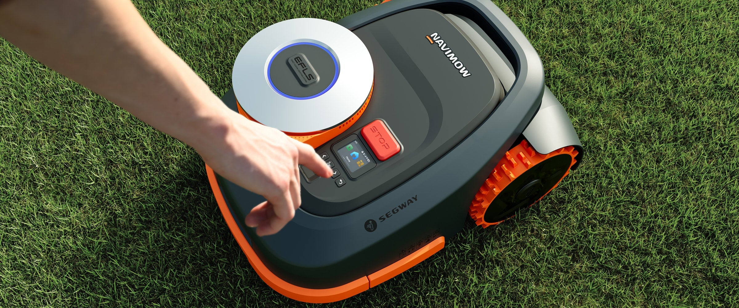 <p>I pulsanti fisici visualizzati con colori vivaci offrono un controllo istantaneo e intuitivo.</p>